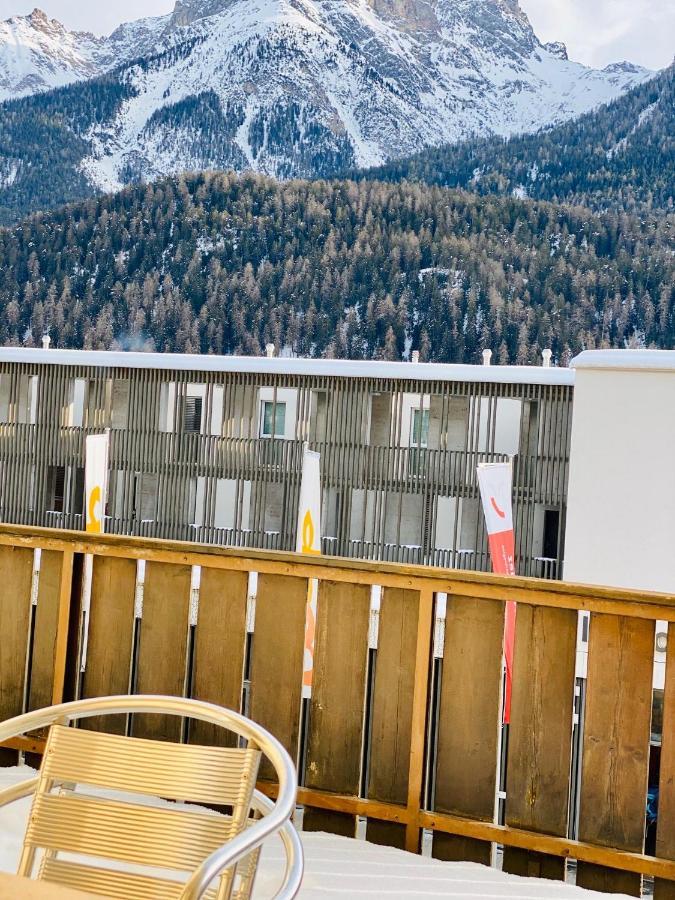 Hotel Scuol Esterno foto